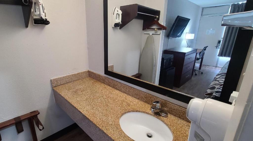 Red Roof Inn Florence, Sc ภายนอก รูปภาพ